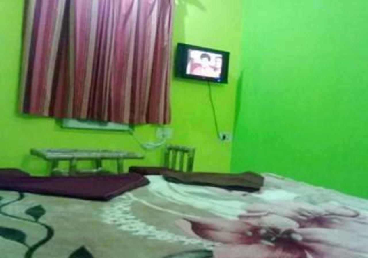 Hotel Brindavan Guwahati Exteriör bild